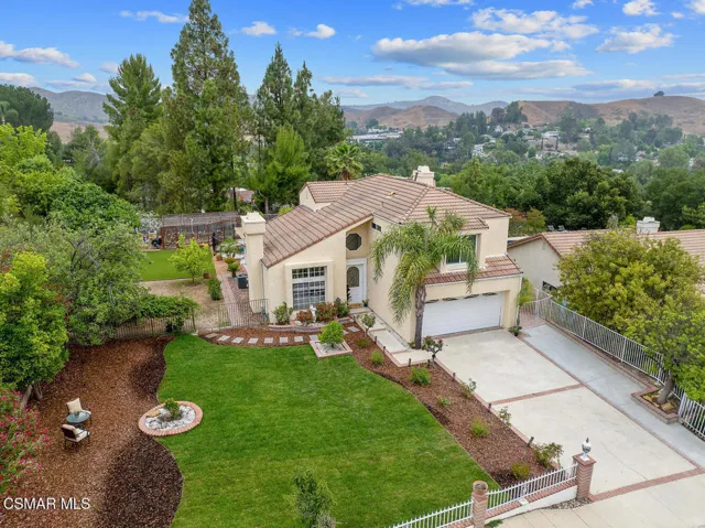 27535 Freetown Ln Agoura Hills-large-005