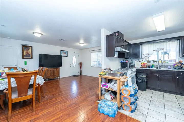 8219 Crockett Boulevard, Los Angeles, California 90001