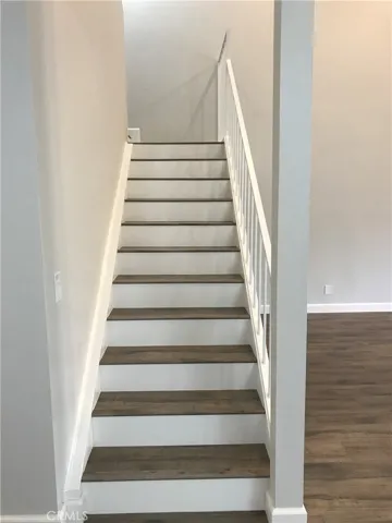 951 S Park Rim Circle, Anaheim Hills, California 92807