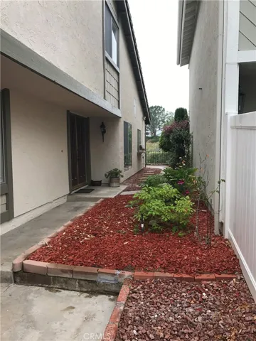 951 S Park Rim Circle, Anaheim Hills, California 92807