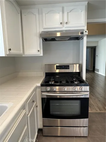 951 S Park Rim Circle, Anaheim Hills, California 92807