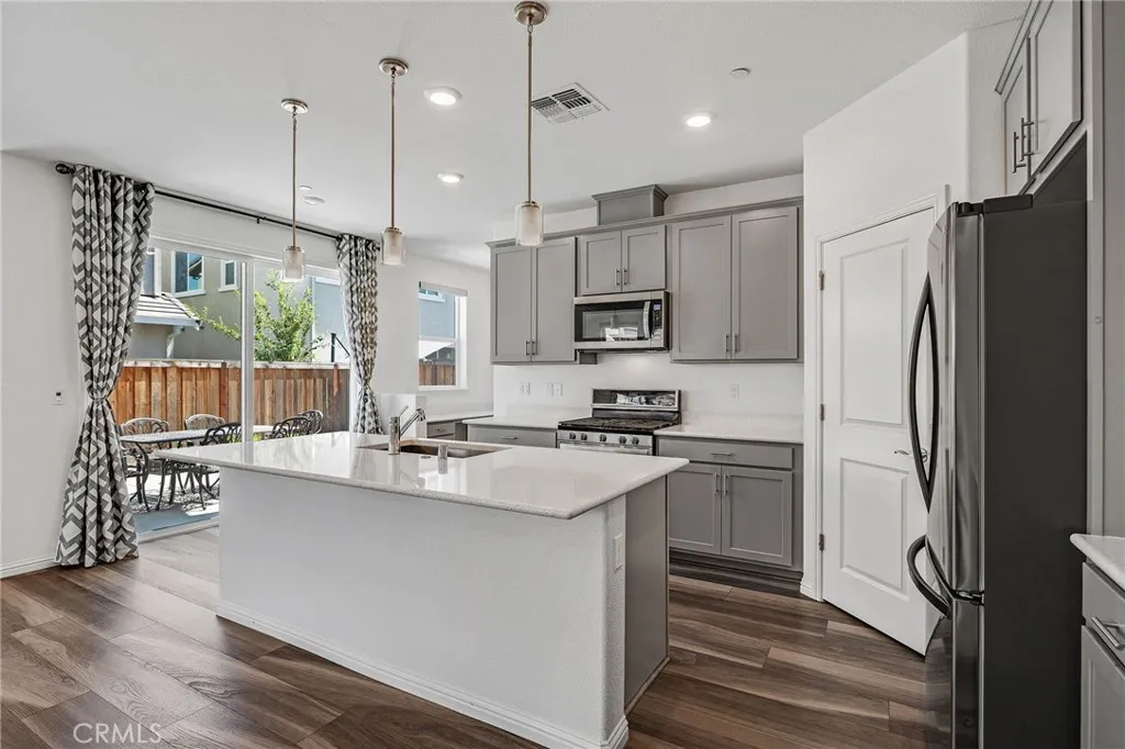 237 Goose Creek Avenue, Brentwood, California 94513 home-pic-8