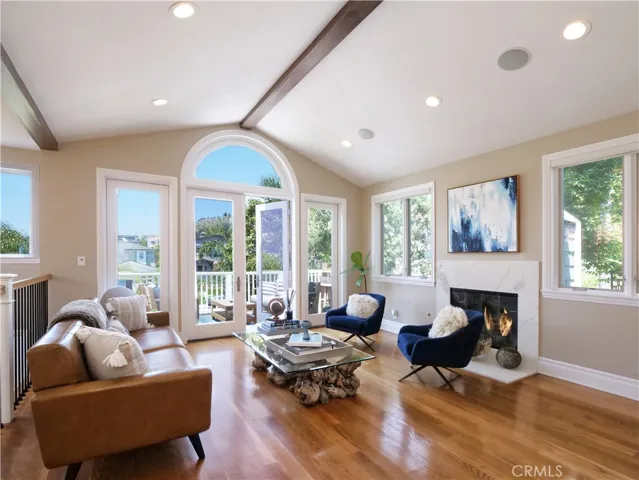 1026 Duncan Avenue, Manhattan Beach, California 90266