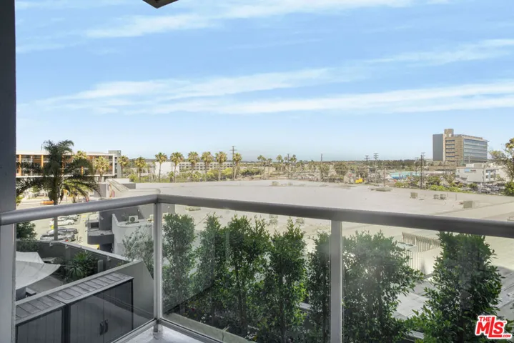 13600 Marina Pointe Drive 407, Marina Del Rey, California 90292