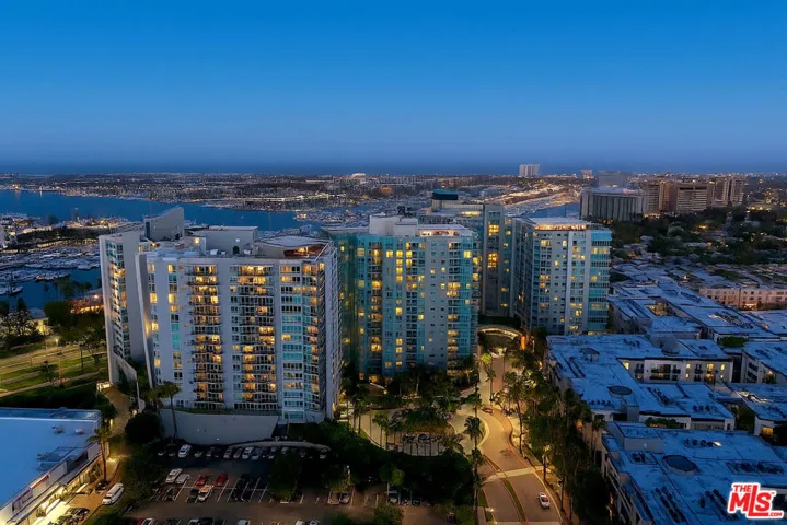 13600 Marina Pointe Drive 407, Marina Del Rey, California 90292