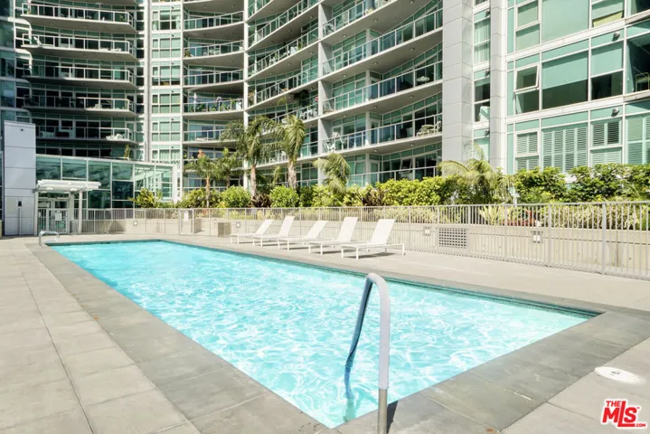 13600 Marina Pointe Drive 407, Marina Del Rey, California 90292