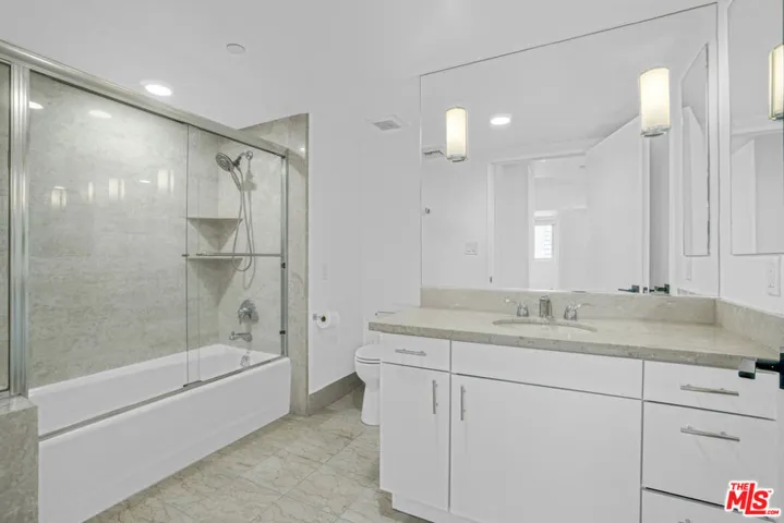 13600 Marina Pointe Drive 407, Marina Del Rey, California 90292