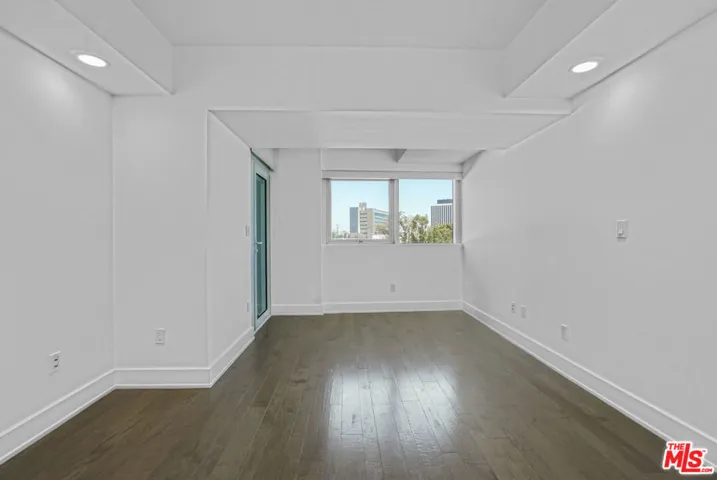 13600 Marina Pointe Drive 407, Marina Del Rey, California 90292