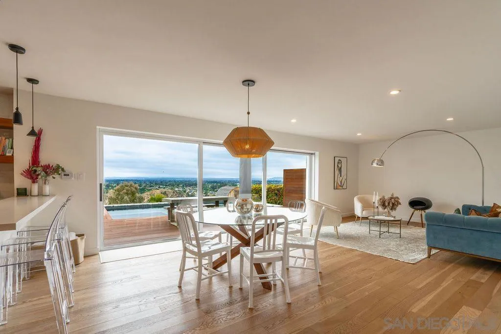 5745 Soledad Mountain Road, La Jolla, California 92037 home-pic-23