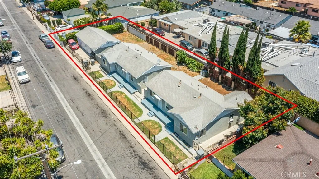 12430 12434 Peach Street A-b, Lynwood, California 90262 home-pic-2