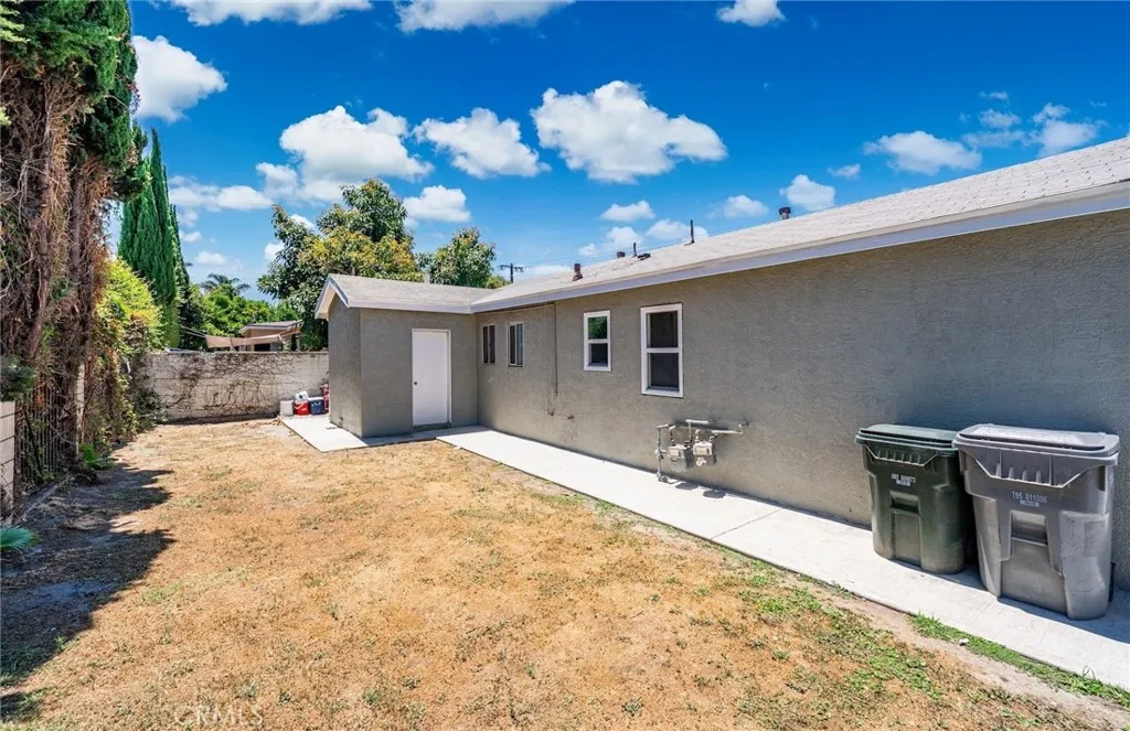 12430 12434 Peach Street A-b, Lynwood, California 90262 home-pic-12