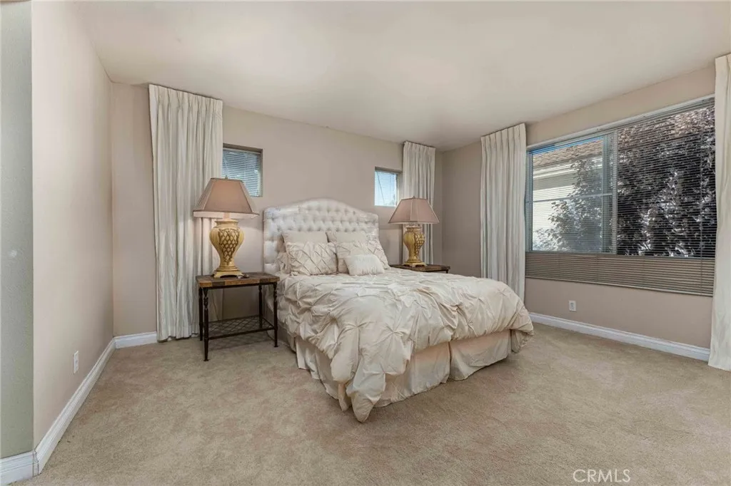 2180 Village Way, Signal Hill, California 90755 home-pic-6