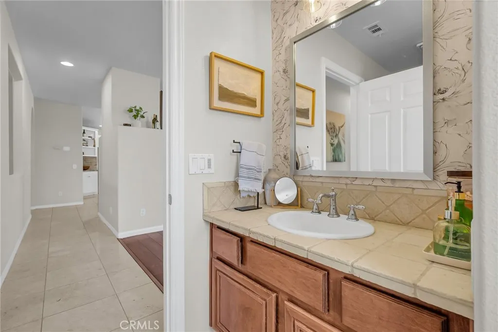 1775 Honors Lane, Corona, California 92883 home-pic-26