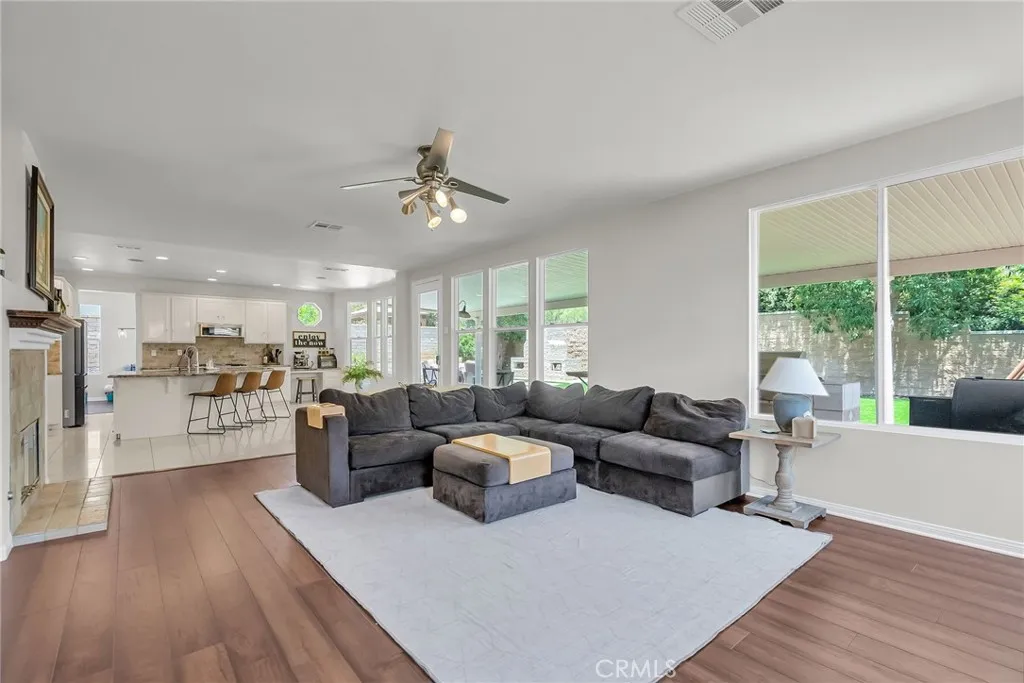 1775 Honors Lane, Corona, California 92883 home-pic-15