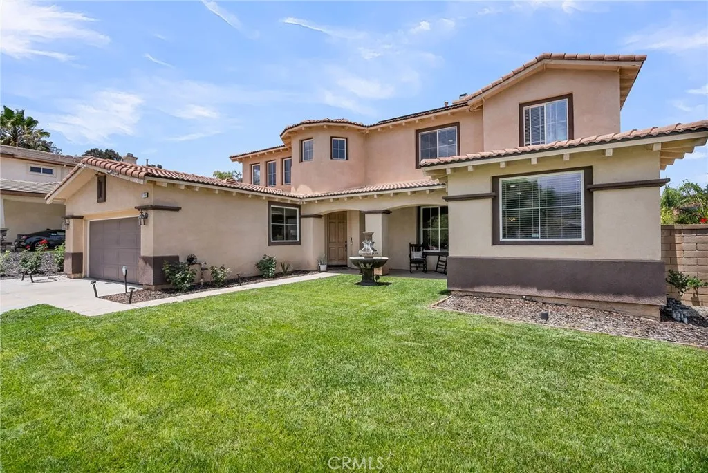 1775 Honors Lane, Corona, California 92883 home-pic-2
