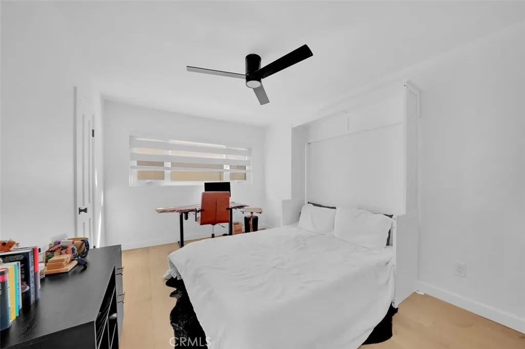 Bedroom/Office