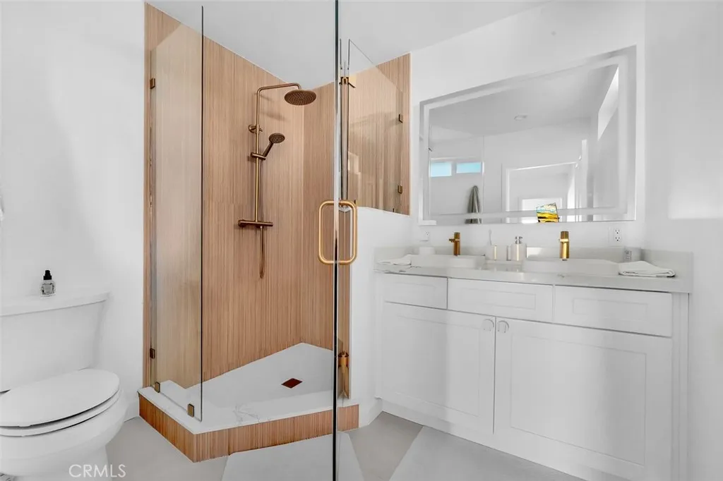 Upstairs bath