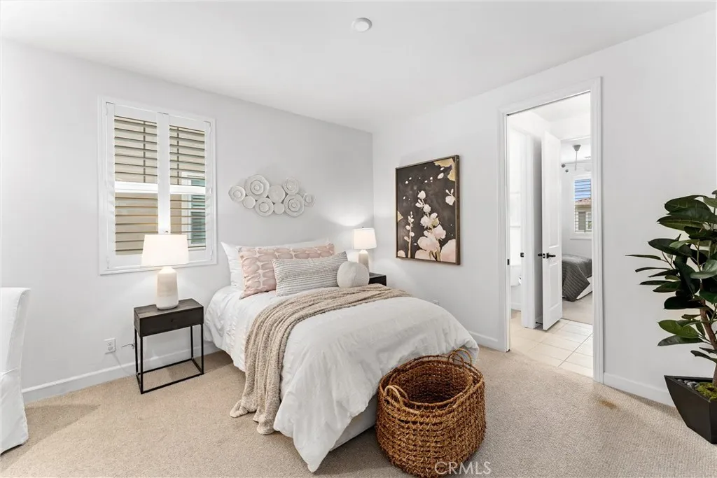 287 Barnes Road, Tustin, California 92782 home-pic-39