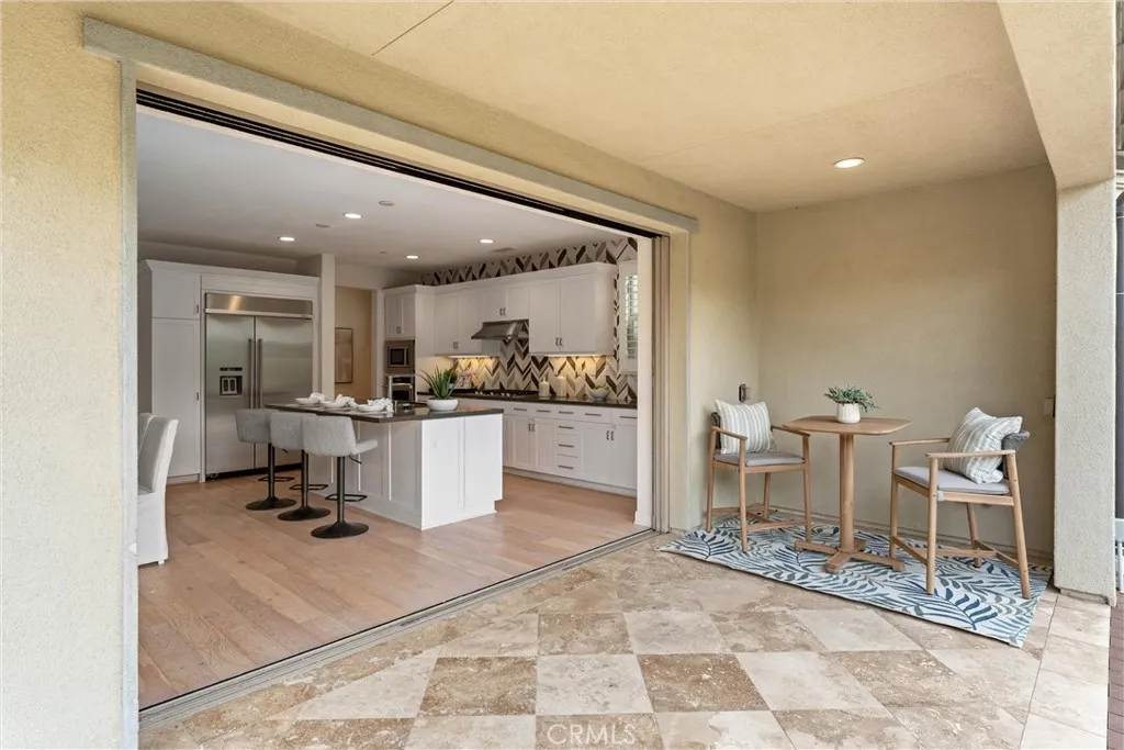 287 Barnes Road, Tustin, California 92782 home-pic-16