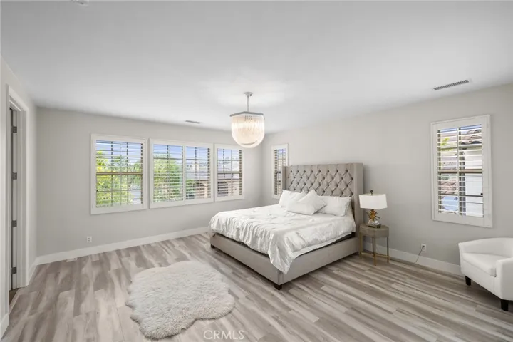 6 Julia Street, Ladera Ranch, California 92694
