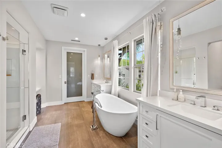 6 Julia Street, Ladera Ranch, California 92694