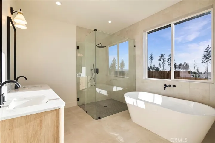 904 Waggoner Road, Paradise, California 95969
