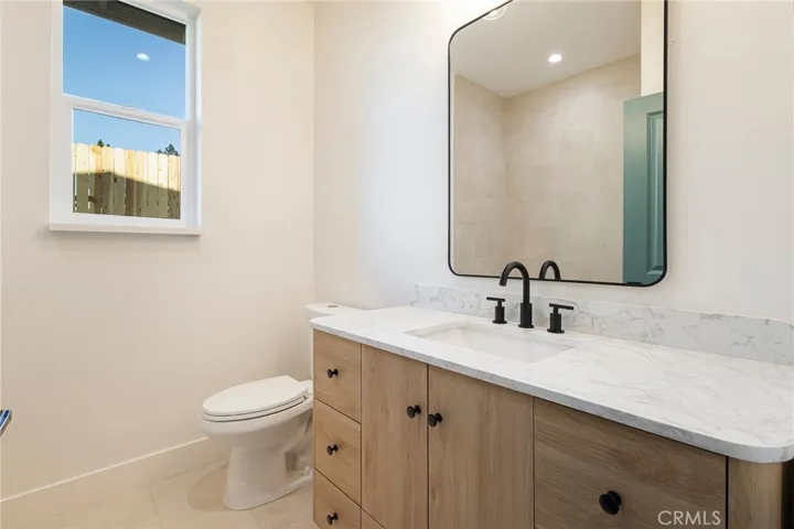 904 Waggoner Road, Paradise, California 95969