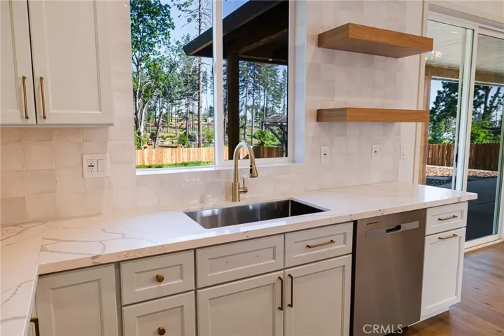 8462 Montna Drive, Paradise, California 95969