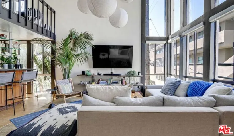 14 Mast Street 4, Marina Del Rey, California 90292