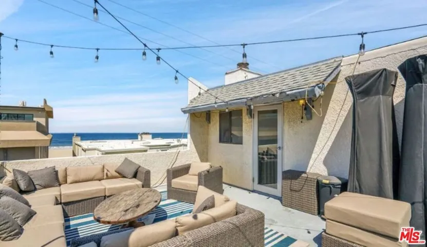 14 Mast Street 4, Marina Del Rey, California 90292