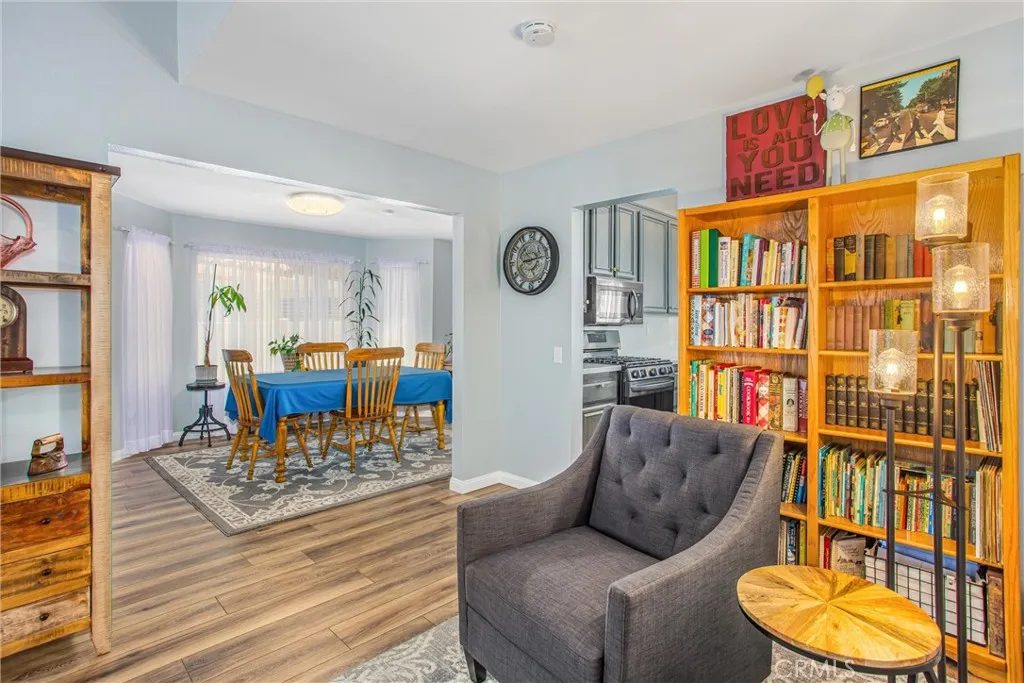 518 S Seminole Circle, Banning, California 92220 home-pic-7