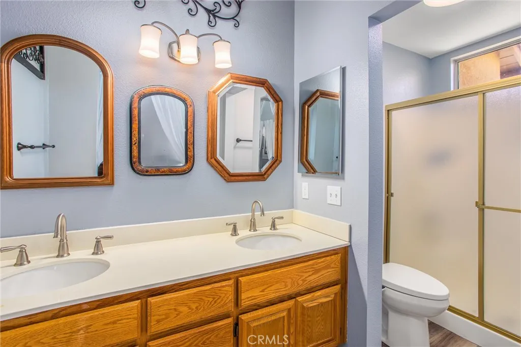 518 S Seminole Circle, Banning, California 92220 home-pic-25