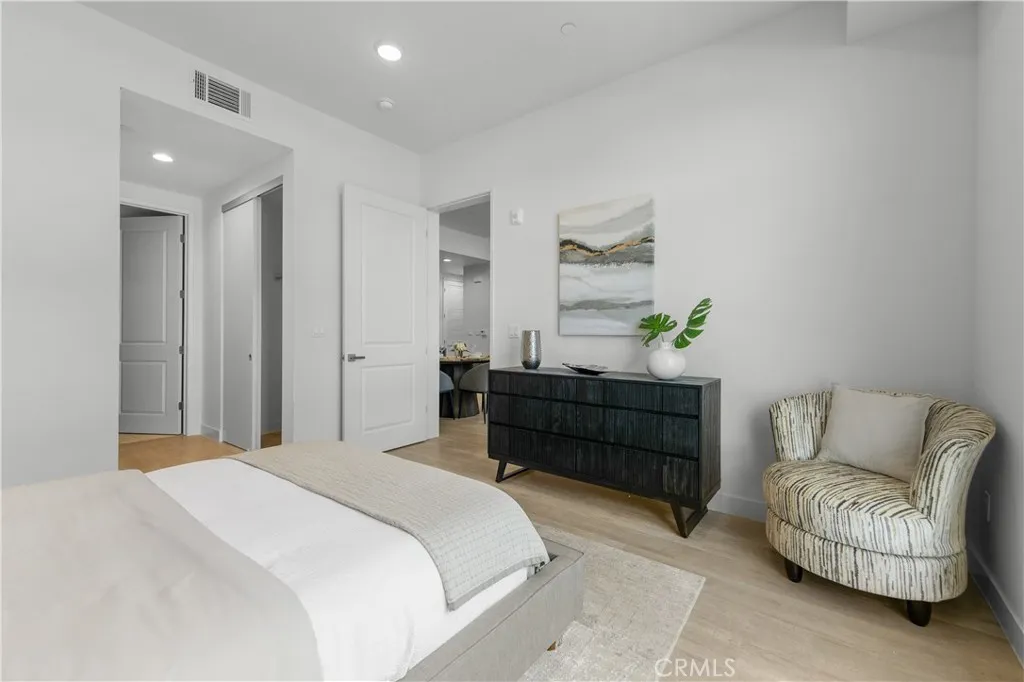 168 S Monterey Street 511, Alhambra, California 91801 home-pic-17