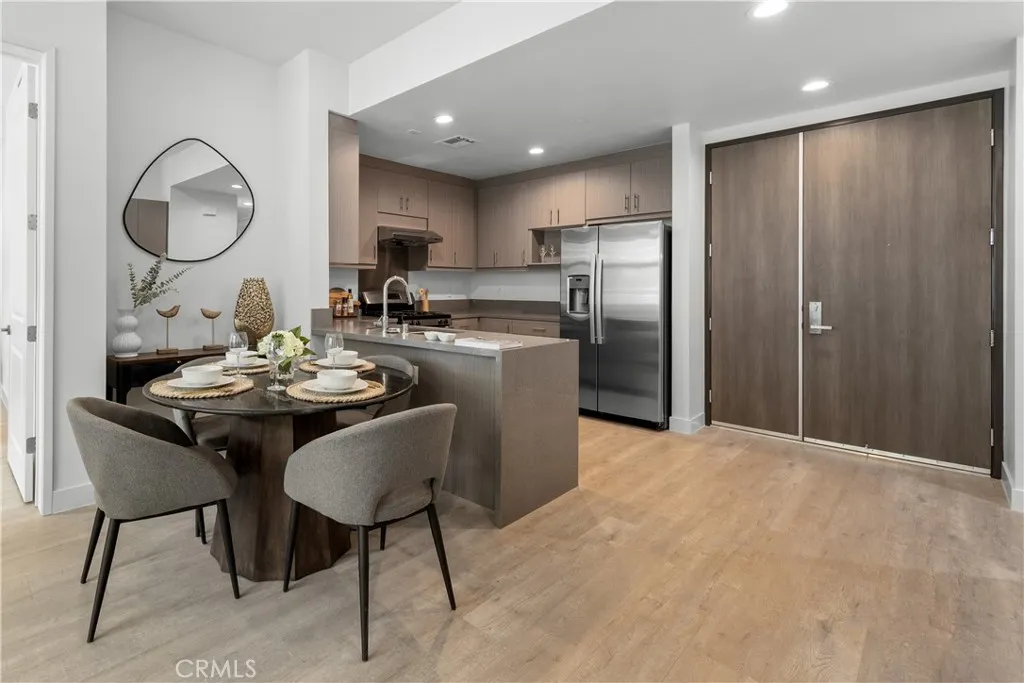 168 S Monterey Street 511, Alhambra, California 91801 home-pic-5