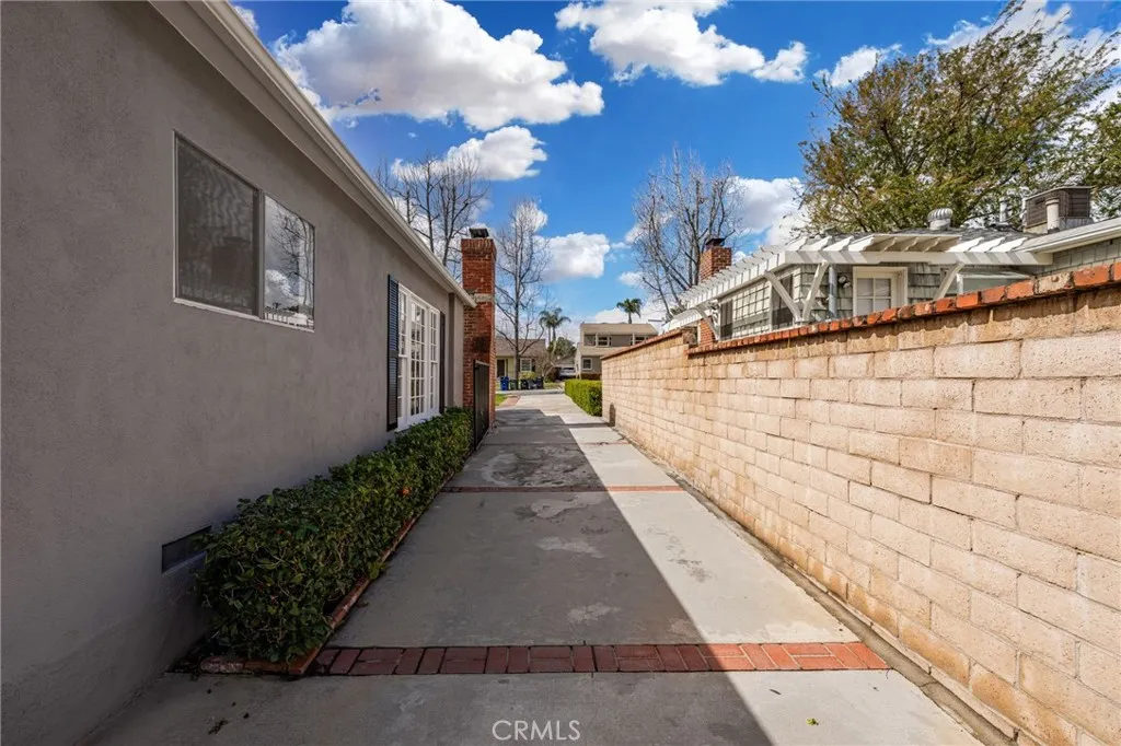 1492 Coolidge Avenue, Pasadena, California 91104 home-pic-48