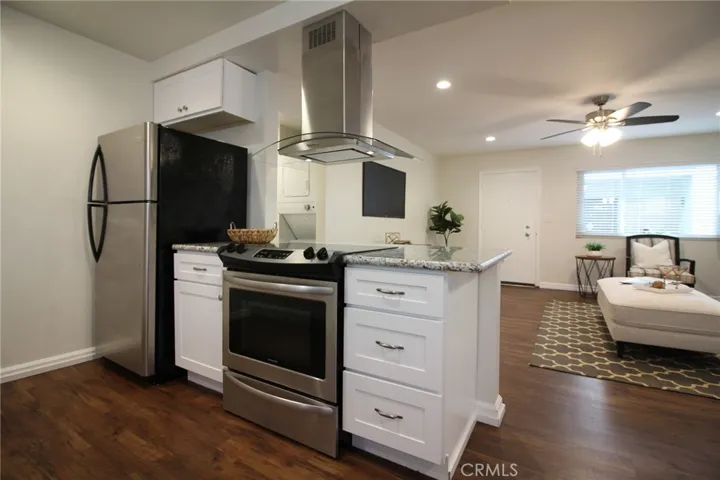 Unit B Kitchen