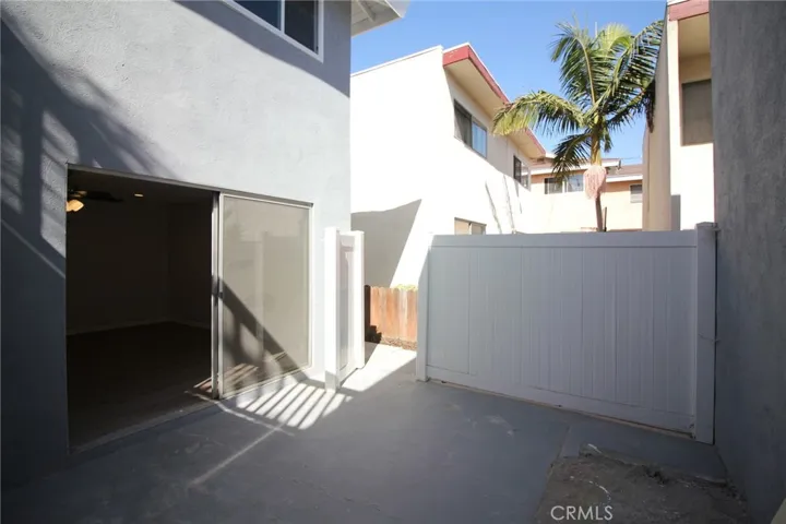 Unit A Yard/Patio