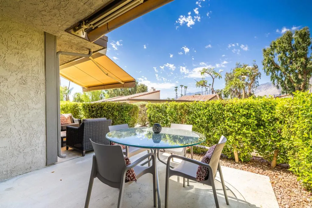 1971 Paseo Raqueta, Palm Springs, California 92262 home-pic-32
