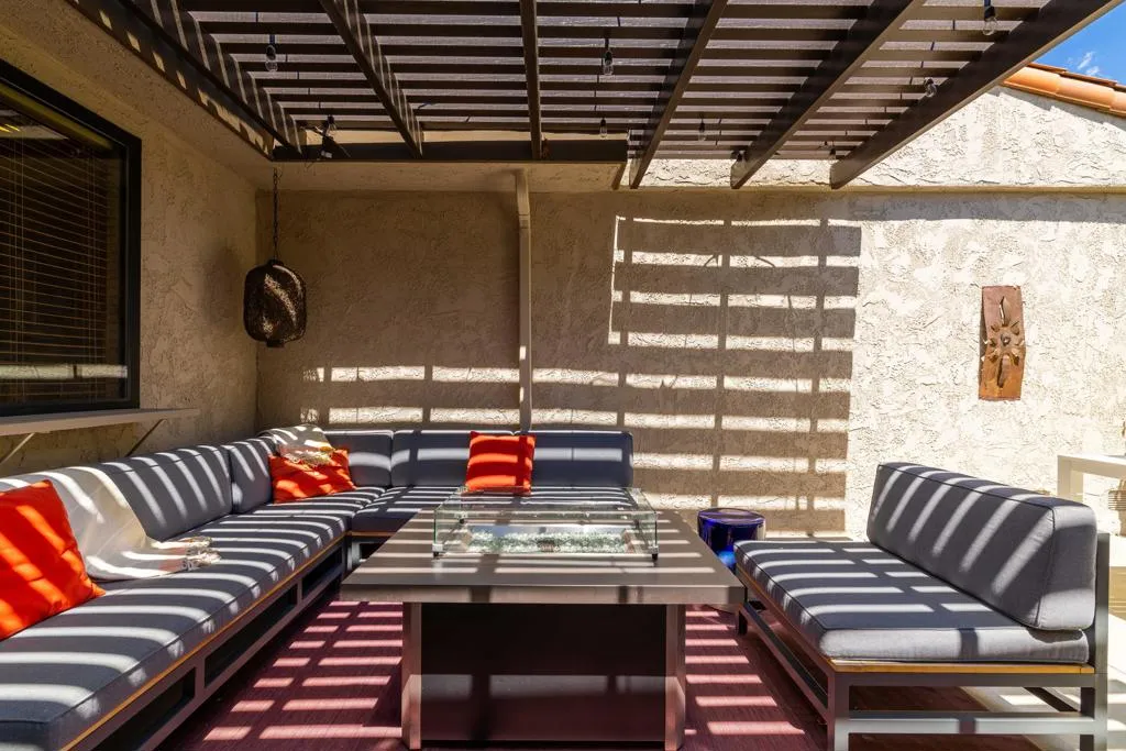 1971 Paseo Raqueta, Palm Springs, California 92262 home-pic-29