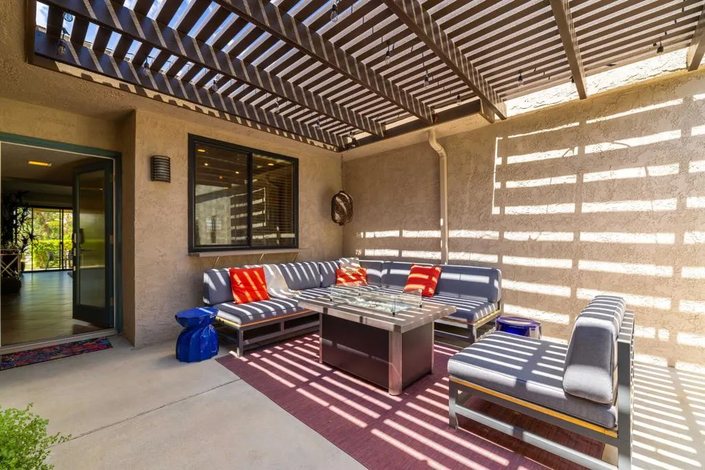 1971 Paseo Raqueta, Palm Springs, California 92262 home-pic-30