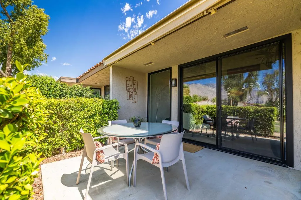 1971 Paseo Raqueta, Palm Springs, California 92262 home-pic-31