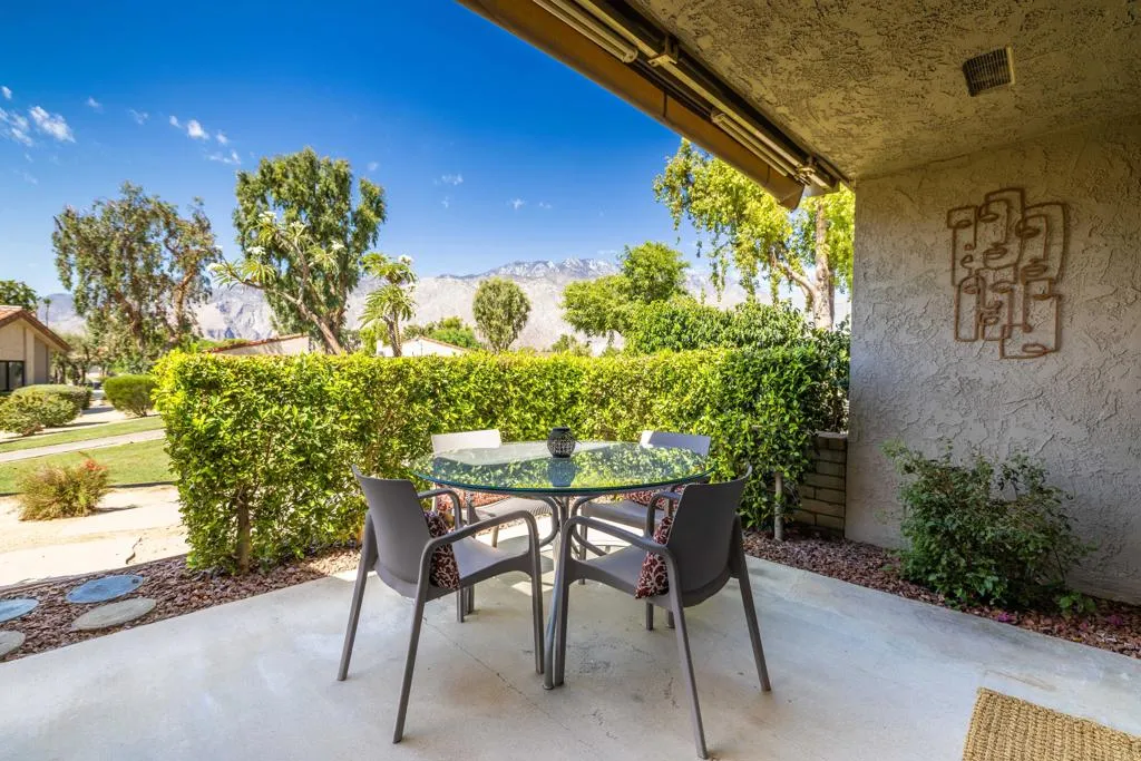 1971 Paseo Raqueta, Palm Springs, California 92262 home-pic-33