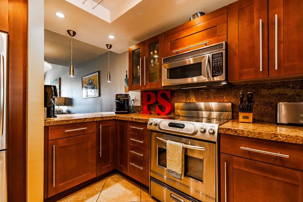 1971 Paseo Raqueta, Palm Springs, California 92262 home-pic-14