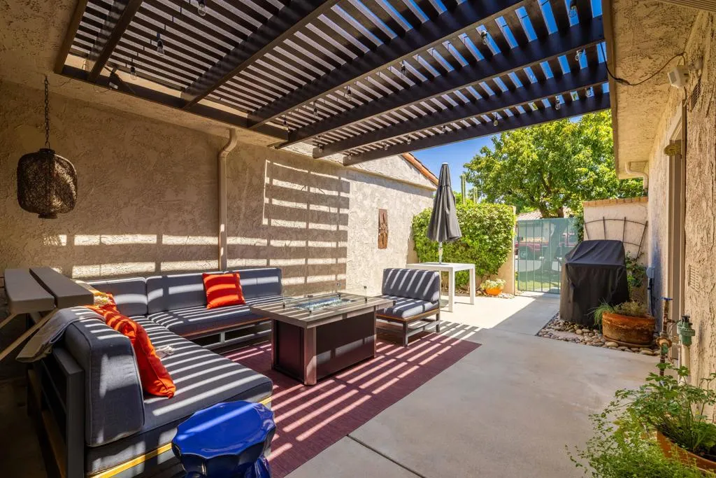 1971 Paseo Raqueta, Palm Springs, California 92262 home-pic-28