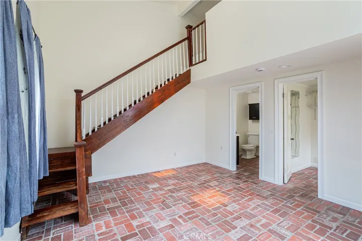 492 Magnolia Street, Costa Mesa, California 92627