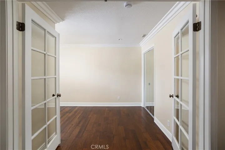 492 Magnolia Street, Costa Mesa, California 92627