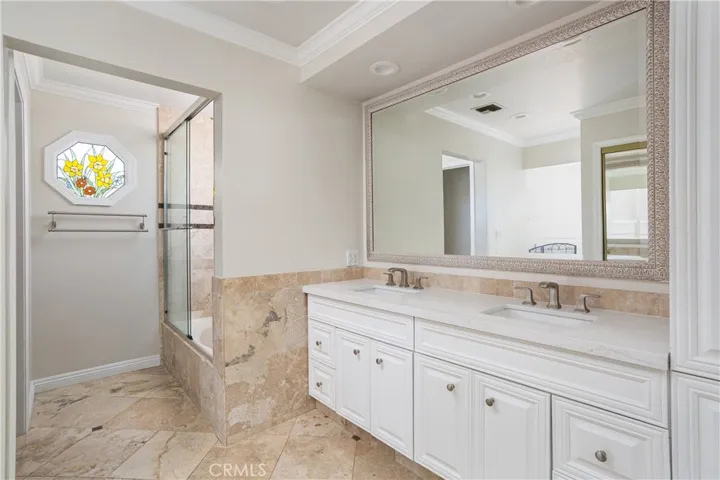 492 Magnolia Street, Costa Mesa, California 92627