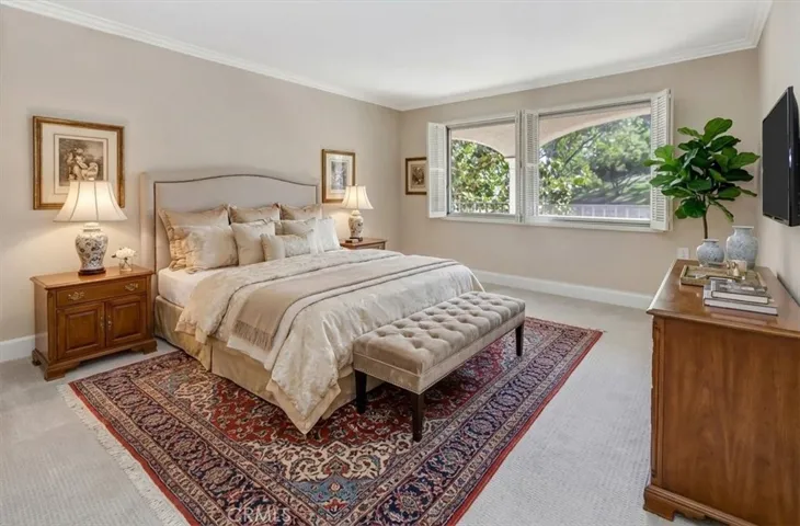 Virtual staging but can be modern and fresh as well