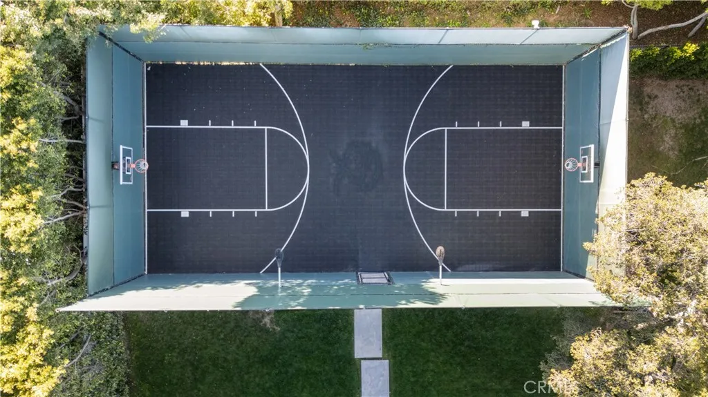 17528 Jayden Lane, Encino, California 91316 home-pic-4