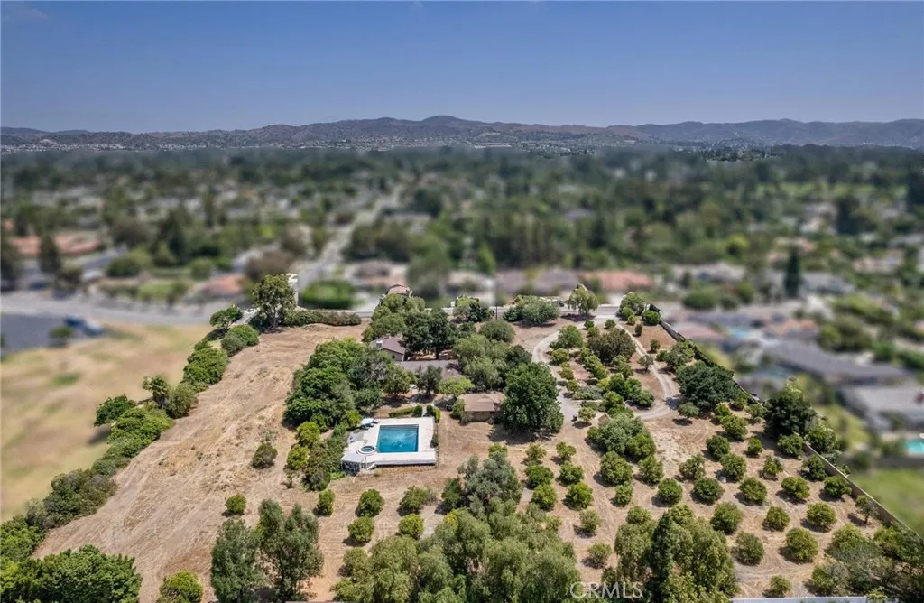 5729 Grandview Avenue, Yorba Linda, California 92886, 5 Bedrooms Bedrooms, ,4 BathroomsBathrooms,Residential,For Sale,Grandview,PW25140840